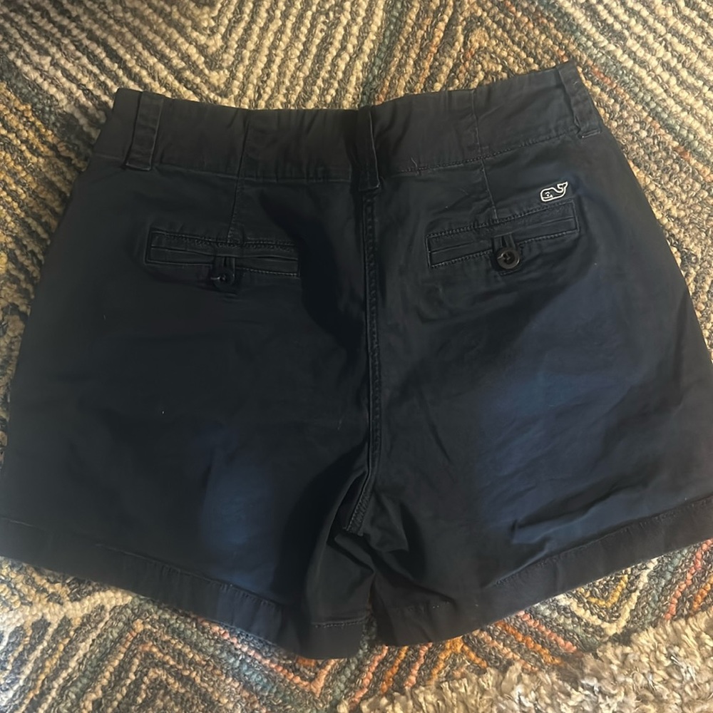 Navy blue Vineyard Vines. Size 4.